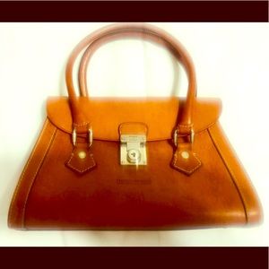 Dooney & Bourke leather purse